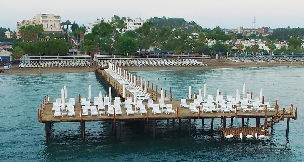 Thalia Beach Resort Hotel Ilica  外观 照片