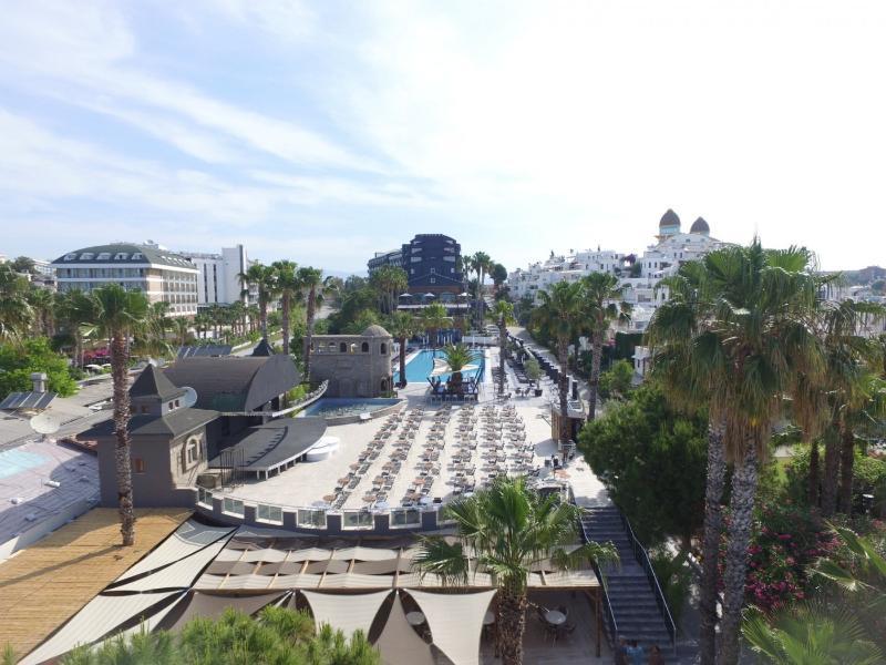 Thalia Beach Resort Hotel Ilica  外观 照片