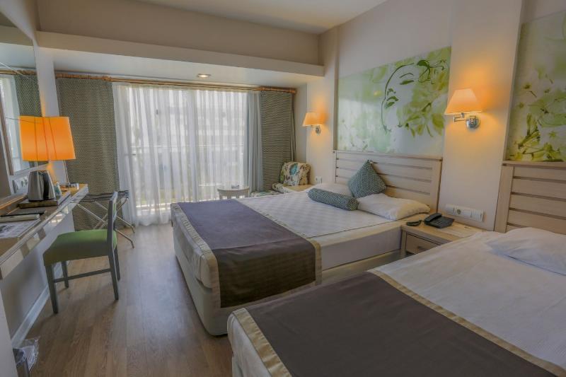 Thalia Beach Resort Hotel Ilica  外观 照片